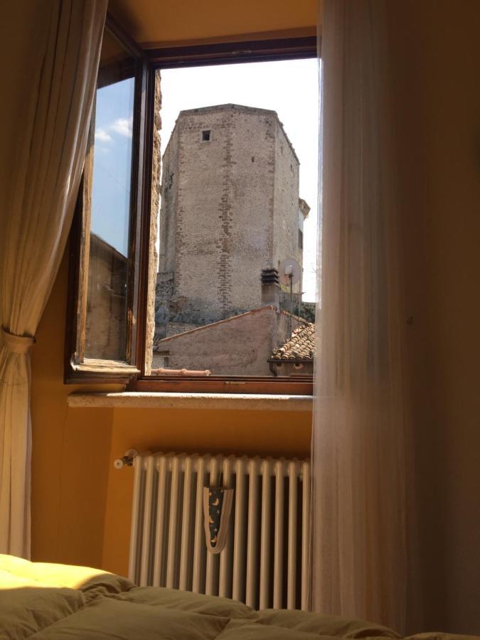 Stanza Privata In Attico Con Terrazza - Lakeholiday It Кастель-ди-Тора Экстерьер фото